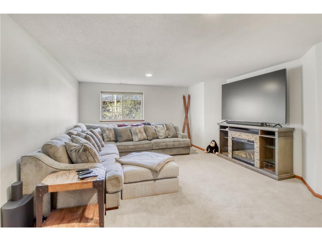 1044 Villa Lane Detroit Lakes MN 56501 - Detroit 7070392 image42
