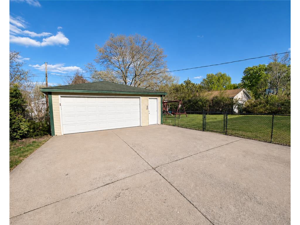 10441 Arrowhead Street NW Coon Rapids MN 55433 7070182 image3