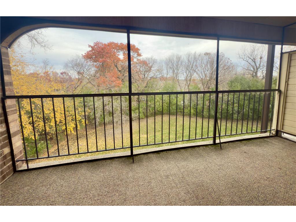 10441 Greenbrier Road #303 Minnetonka MN 55305 6811360 image2