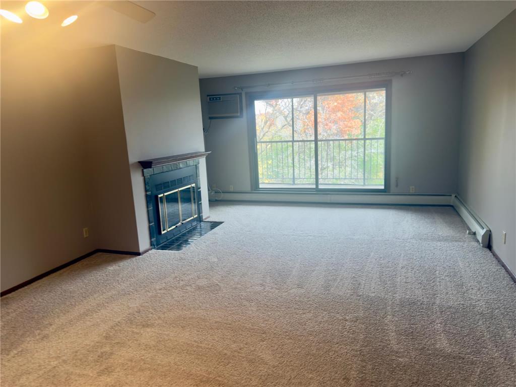 10441 Greenbrier Road #303 Minnetonka MN 55305 6811360 image6