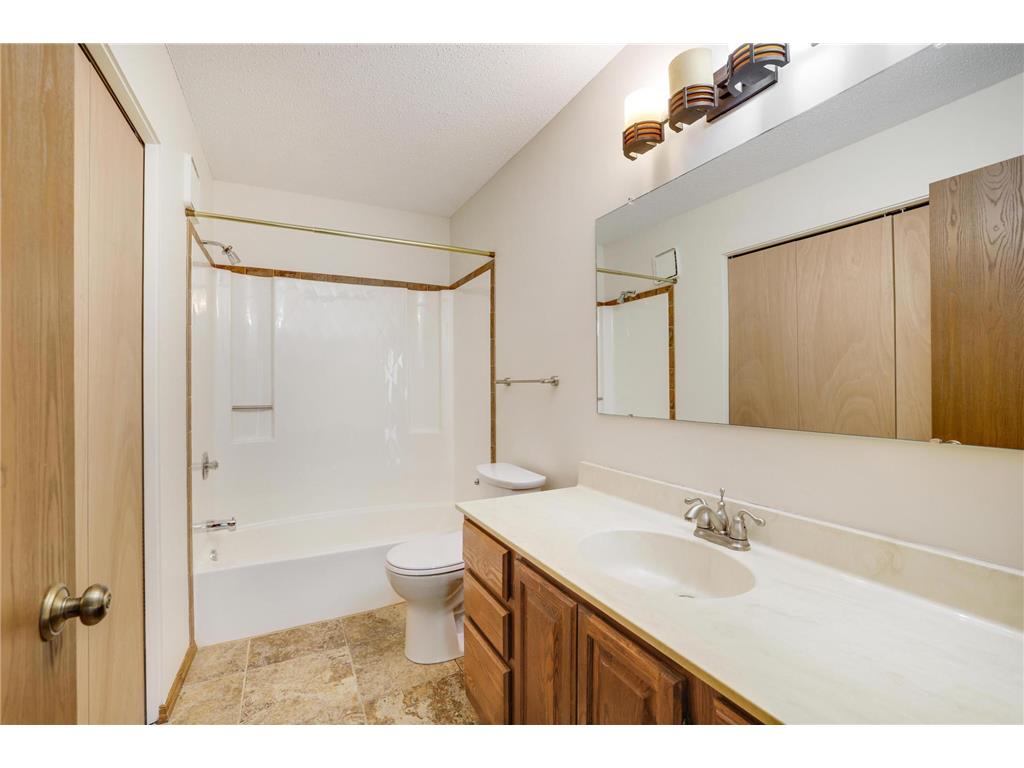 10441 Greenbrier Road #311 Minnetonka MN 55305 7079910 image13