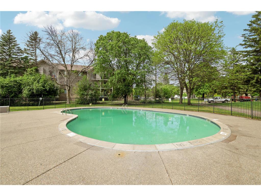 10441 Greenbrier Road #311 Minnetonka MN 55305 7079910 image17