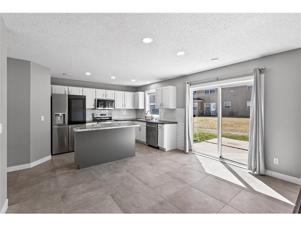 10443 64th Way NE Albertville MN 55301 7032555 image4