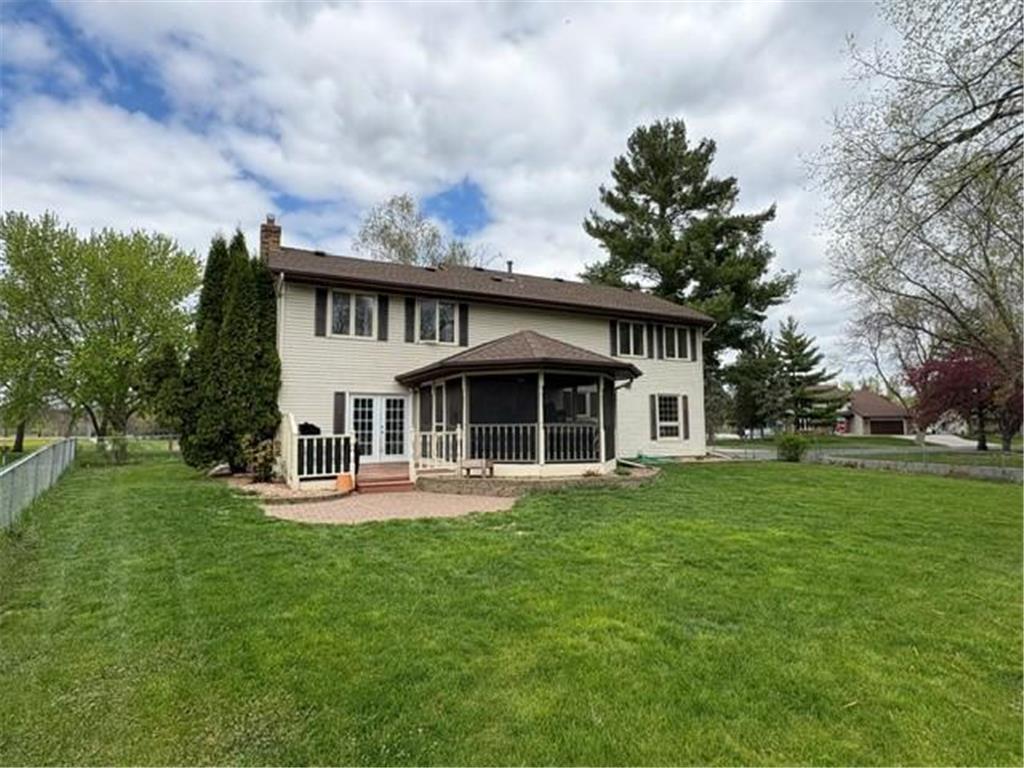 10444 Quaker Lane N Maple Grove MN 55369 7068540 image2