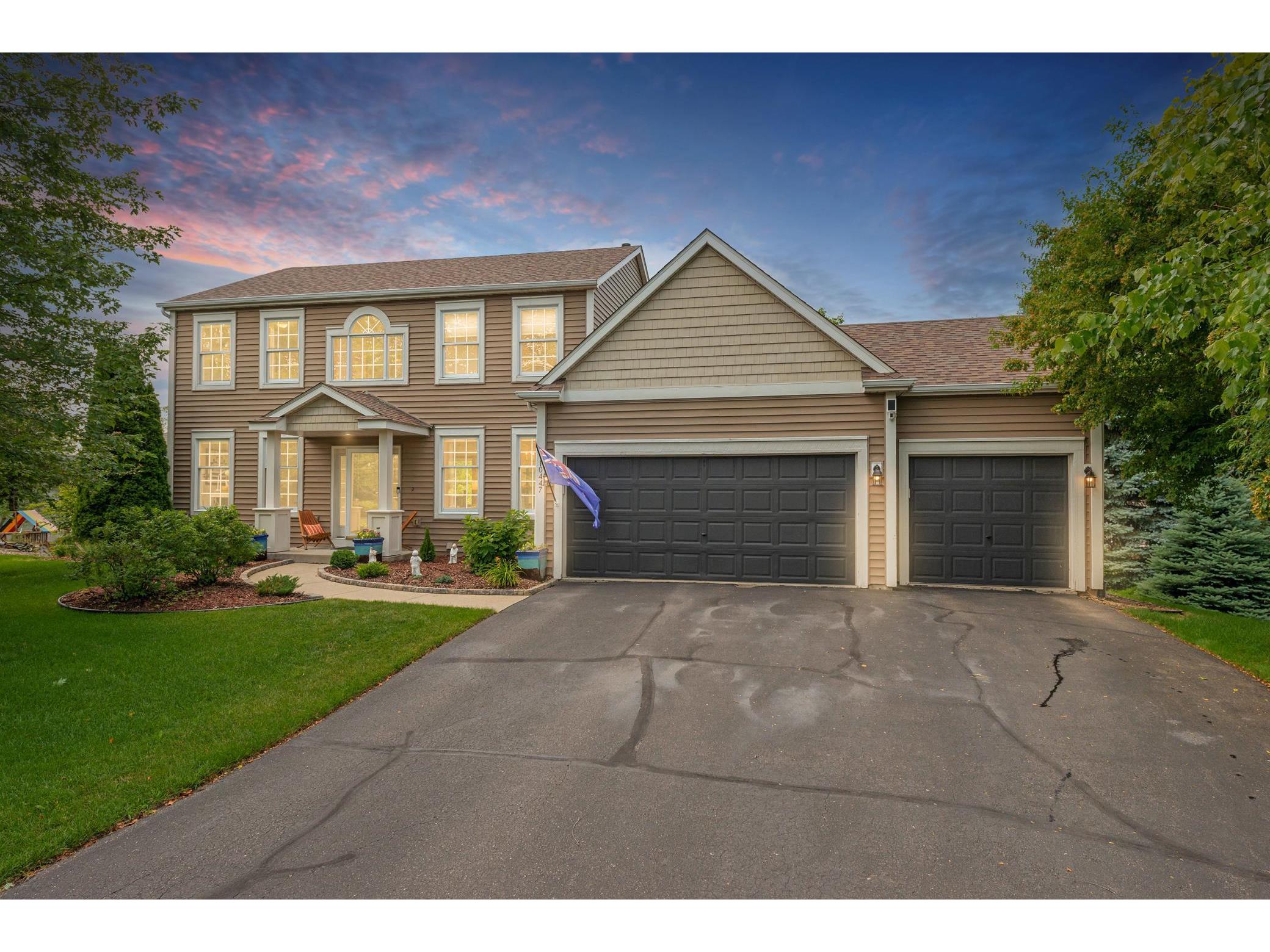 10447 Glen Eagle Circle, Woodbury, MN, 55129 MLS 6016219 Edina Realty