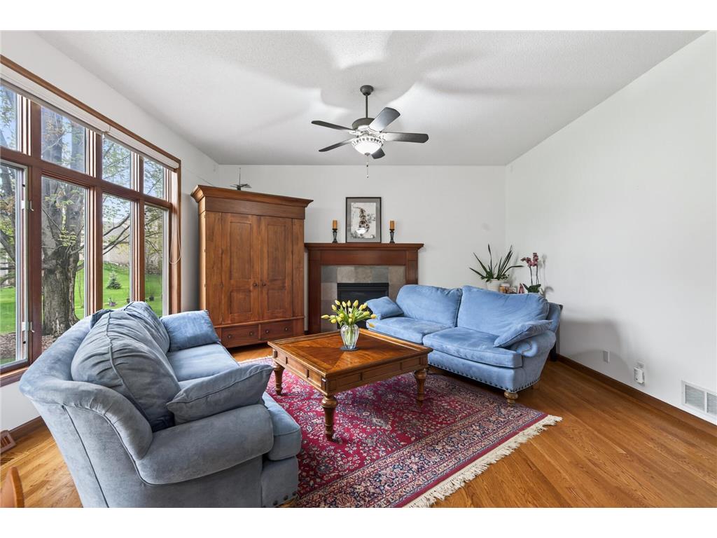 10447 Raleigh Road Woodbury MN 55129 7064116 image20