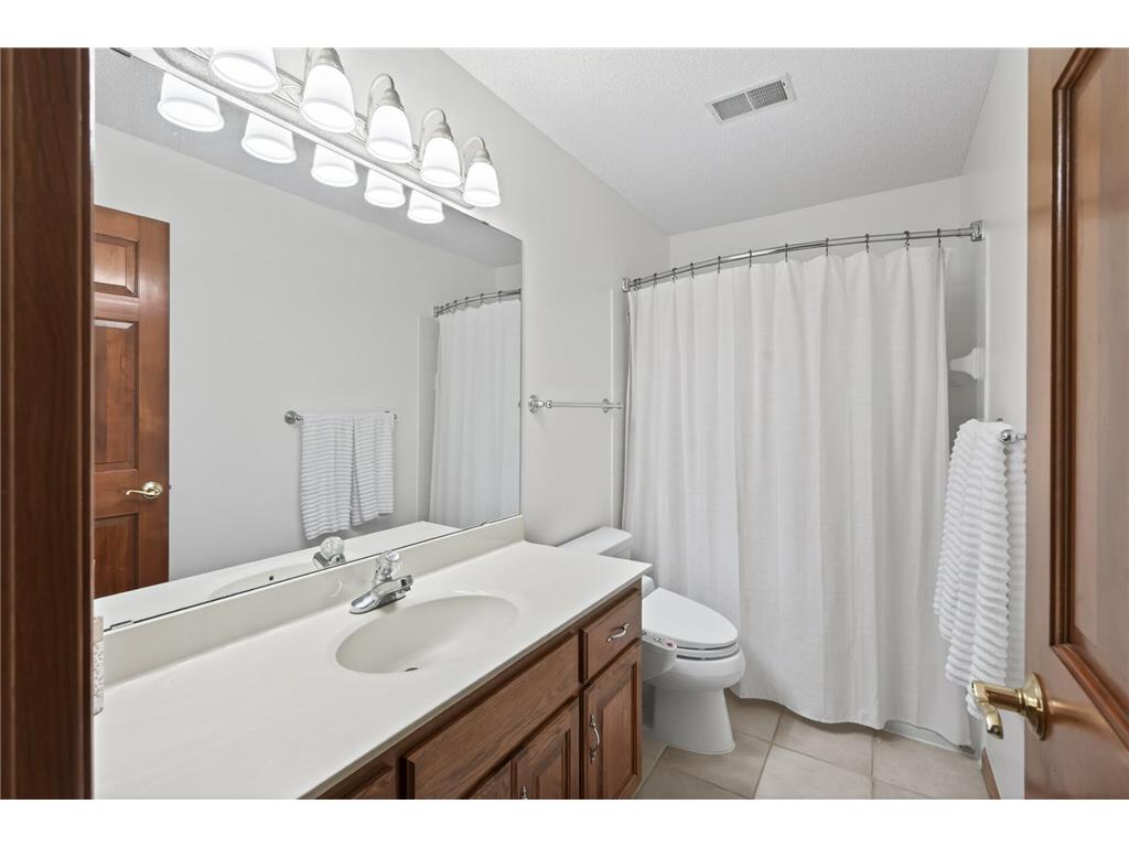 10447 Raleigh Road Woodbury MN 55129 7064116 image31