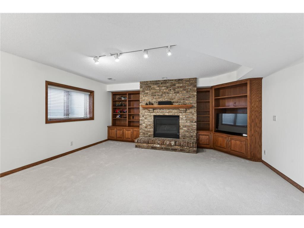 10447 Raleigh Road Woodbury MN 55129 7064116 image37