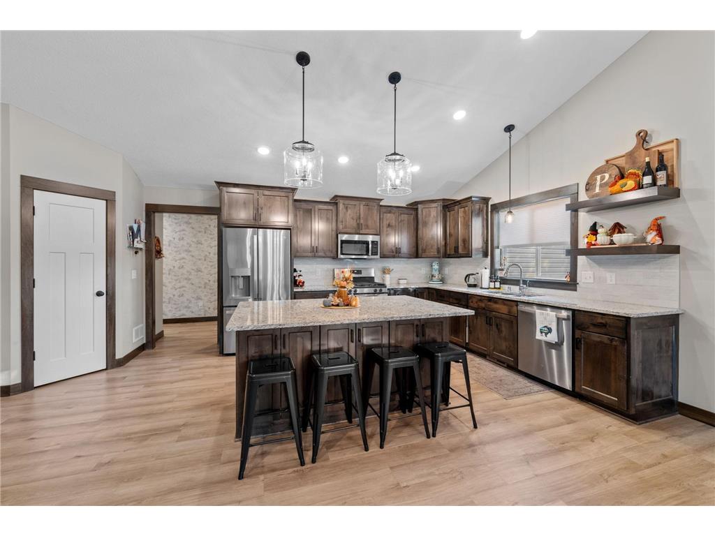 1045 Bellaire Boulevard NW Isanti MN 55040 7026815 image10