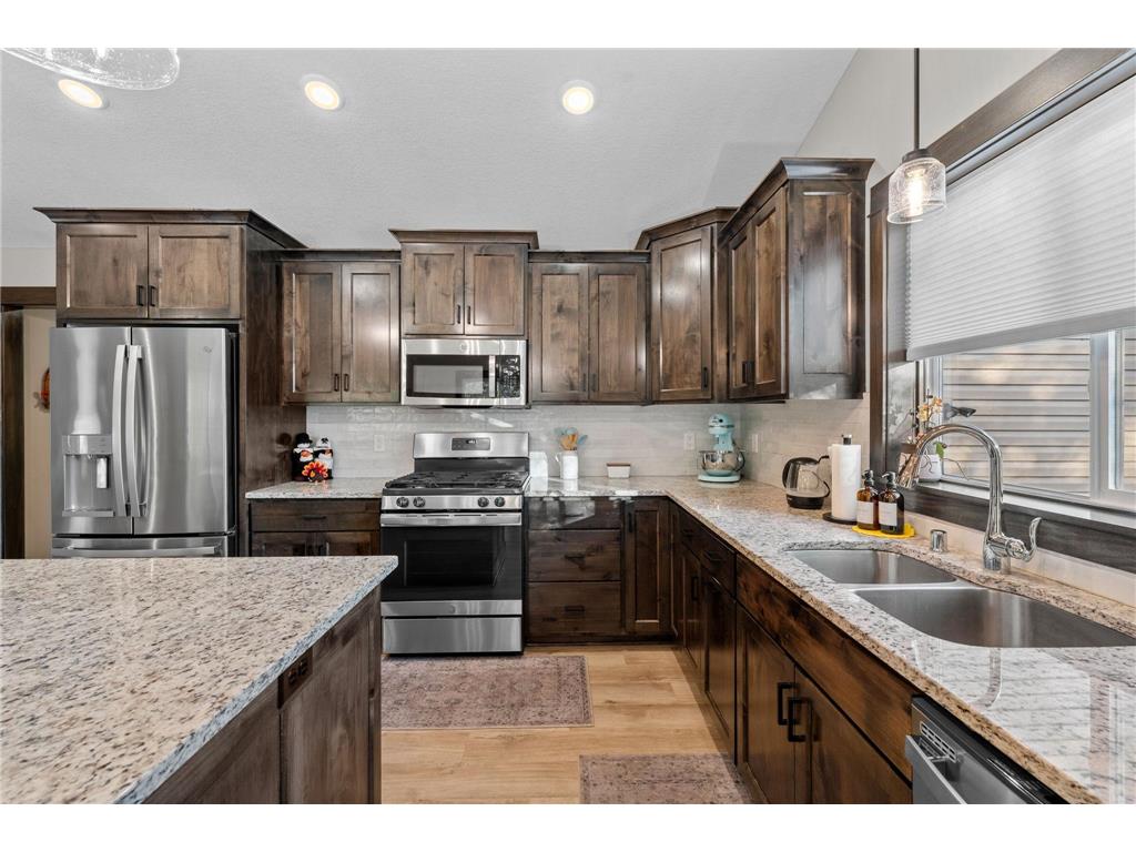 1045 Bellaire Boulevard NW Isanti MN 55040 7026815 image12