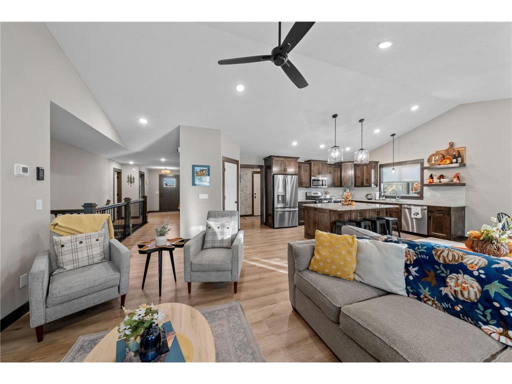 1045 Bellaire Boulevard NW Isanti MN 55040 7026815 image20