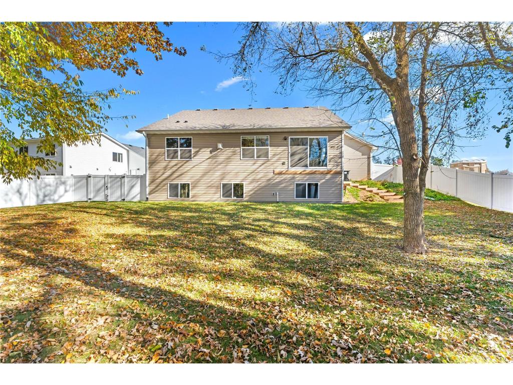 1045 Bellaire Boulevard NW Isanti MN 55040 7026815 image55