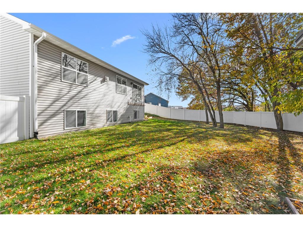 1045 Bellaire Boulevard NW Isanti MN 55040 7026815 image56