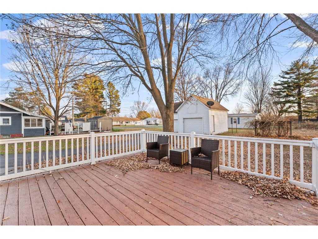 1045 Grove Street Cumberland WI 54829 6817809 image32