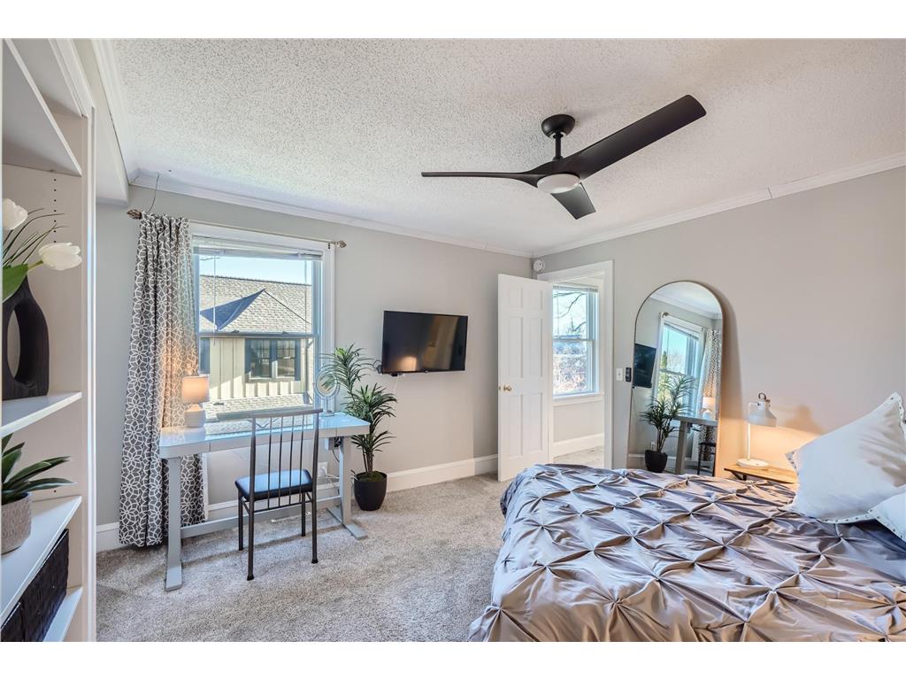 1045 Lake Street E Wayzata MN 55391 6815010 image16