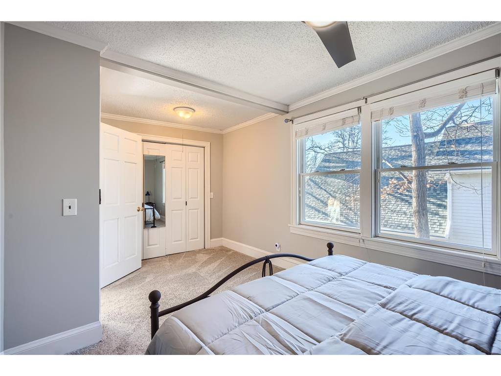 1045 Lake Street E Wayzata MN 55391 6815010 image25