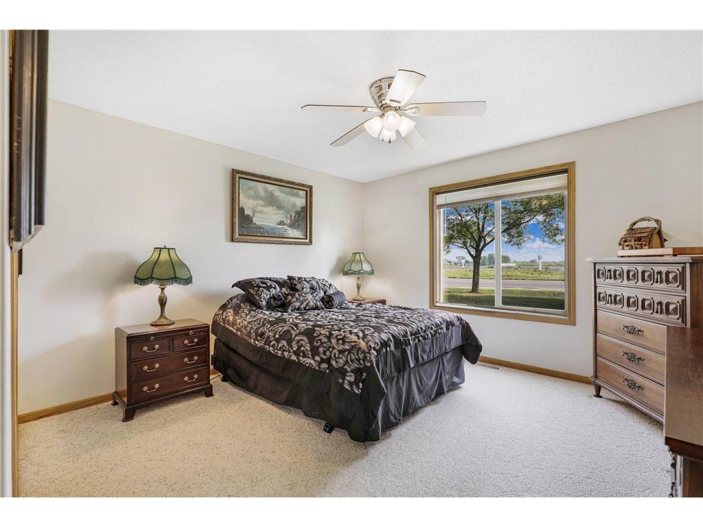 10450 64th Way NE Albertville MN 55301 7029307 image17