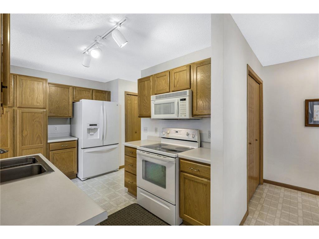 10450 64th Way NE Albertville MN 55301 7029307 image7