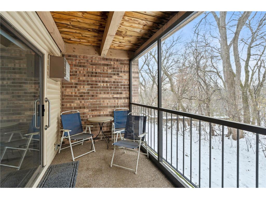 10451 Greenbrier Road #B103 Minnetonka MN 55305 6823438 image16