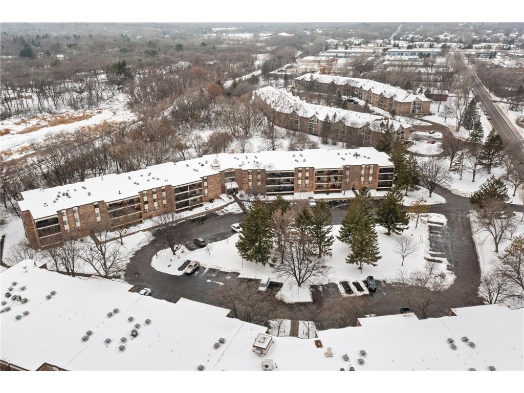 10451 Greenbrier Road #B103 Minnetonka MN 55305 6823438 image20