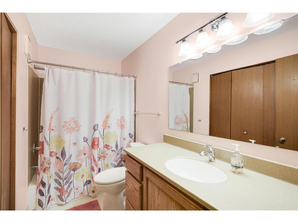 10451 Greenbrier Road #211 Minnetonka MN 55305 7020608 image10