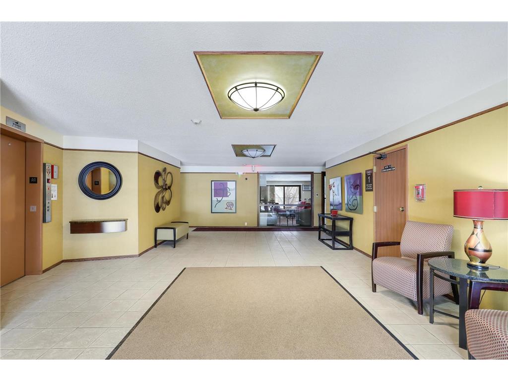 10451 Greenbrier Road #211 Minnetonka MN 55305 7020608 image16