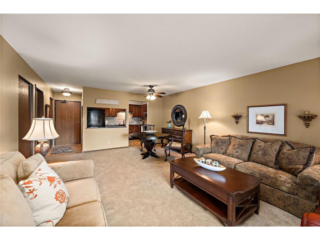 10451 Greenbrier Road #318 Minnetonka MN 55305 7094051 image11