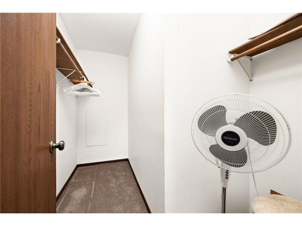 10451 Greenbrier Road #318 Minnetonka MN 55305 7094051 image14