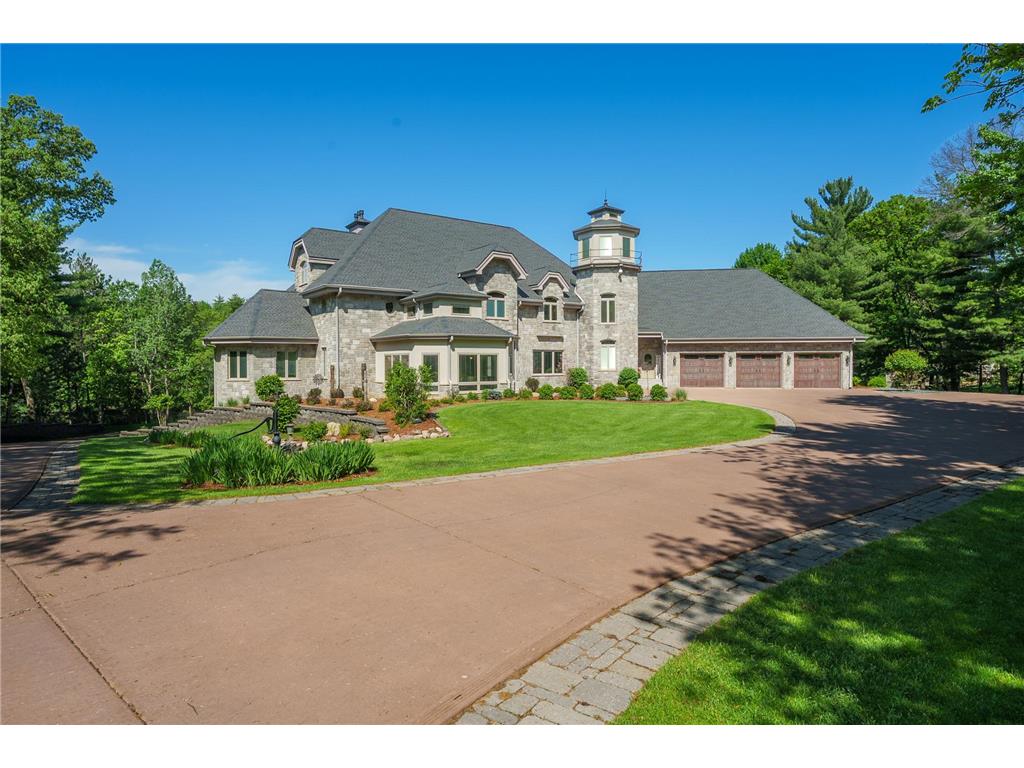 10452 43rd Avenue Lake Hallie WI 54729 - Chippewa River 7083613 image1