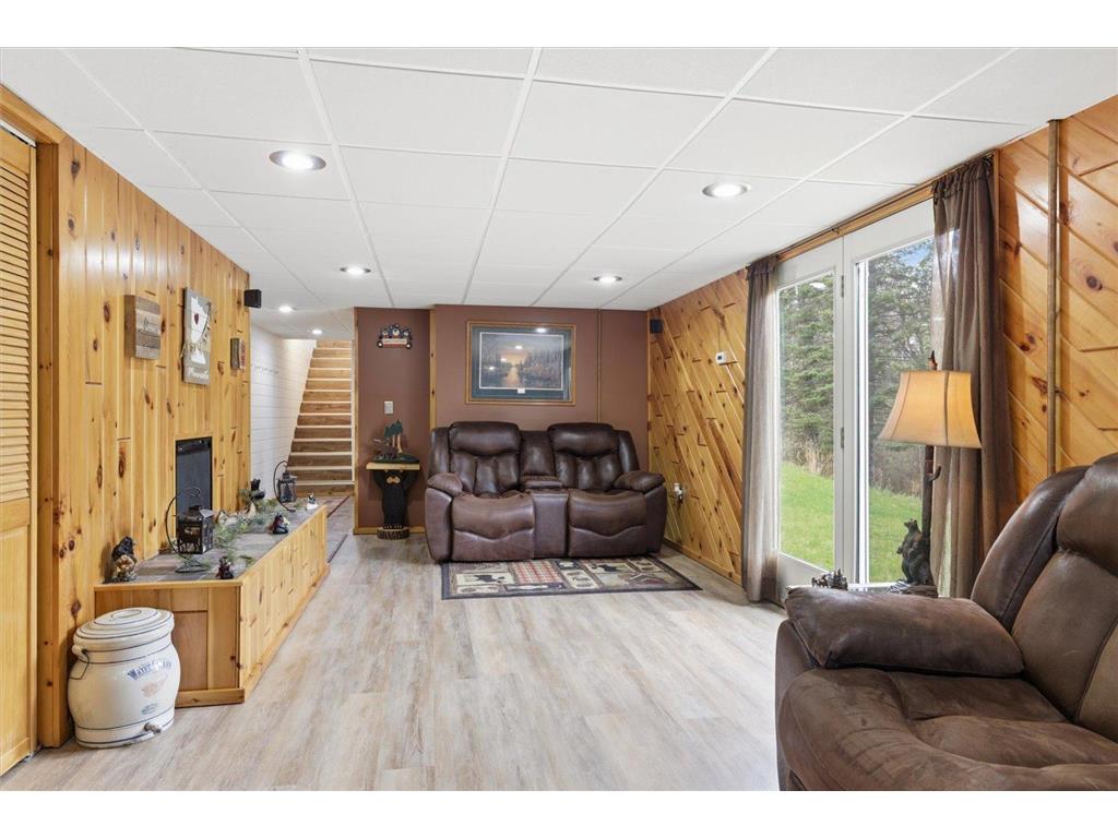10454 Highway 92 Hibbing MN 55746 7076277 image24