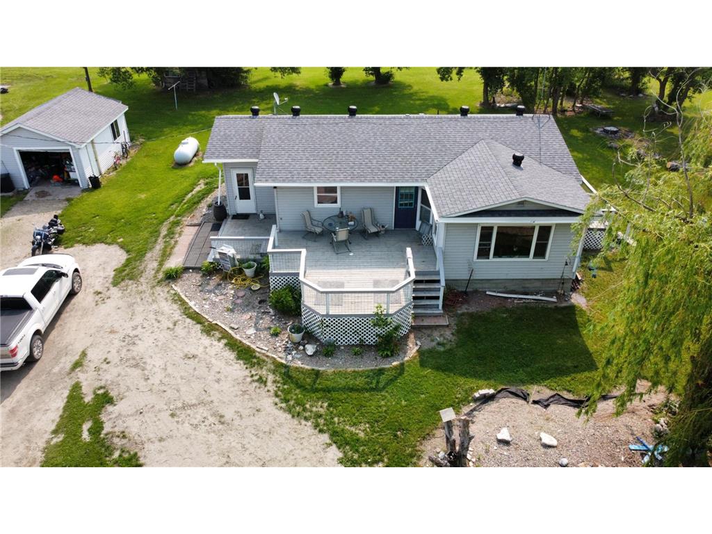 10454 US Highway 59 SE Thief River Falls MN 56701 6387895 image1