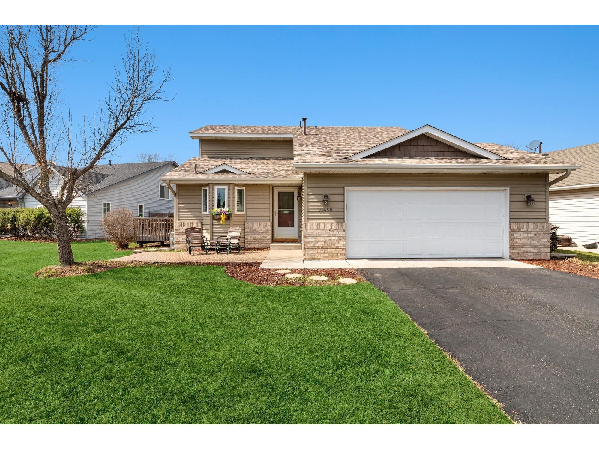 10458 Drake Street NW, Coon Rapids, MN 55433 MLS 5714951 Edina Realty