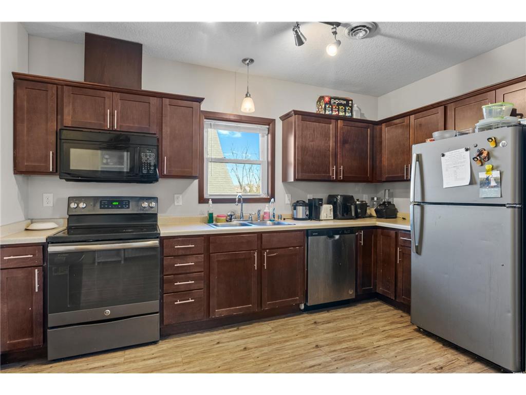 1046 16th Avenue SE Minneapolis MN 55414 7033412 image3