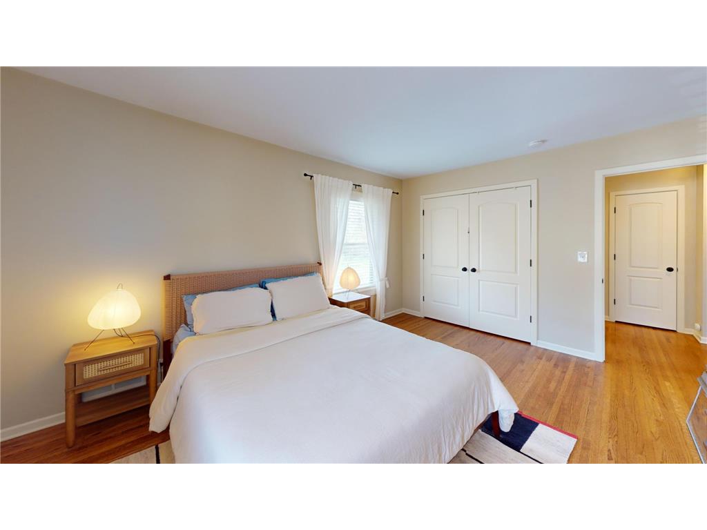 1046 Brooks Avenue W Roseville MN 55113 7066920 image15