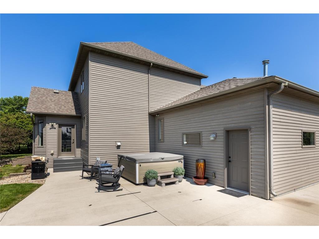 1046 Bush Court SW Eyota MN 55934 7032253 image37