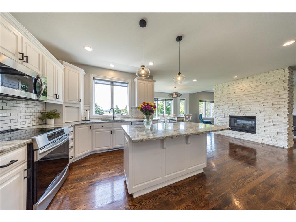 1046 Bush Court SW Eyota MN 55934 7032253 image9