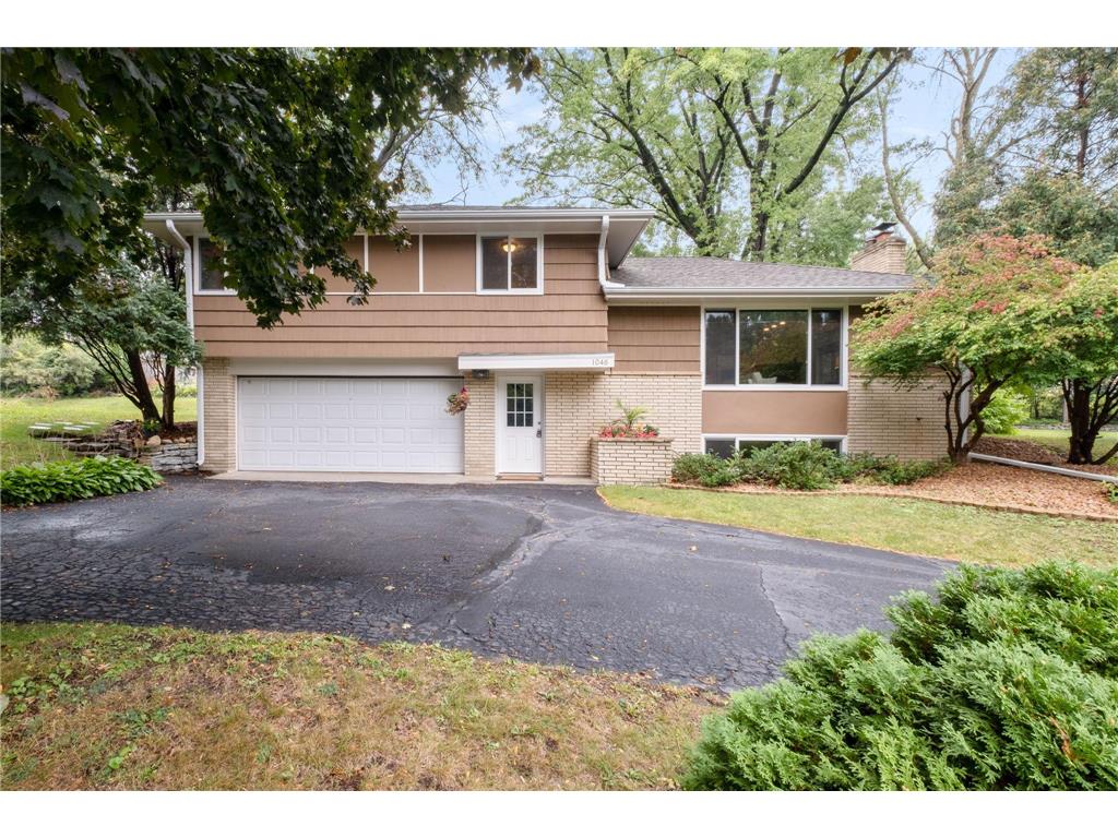 1046 Douglas Road, Mendota Heights, MN, 55118 MLS 6431343 Edina Realty