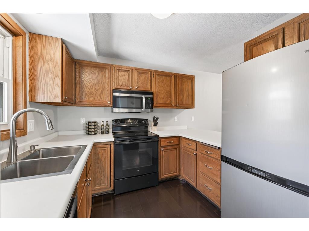 1046 E Travelers Trail #39 Burnsville MN 55337 7020510 image11