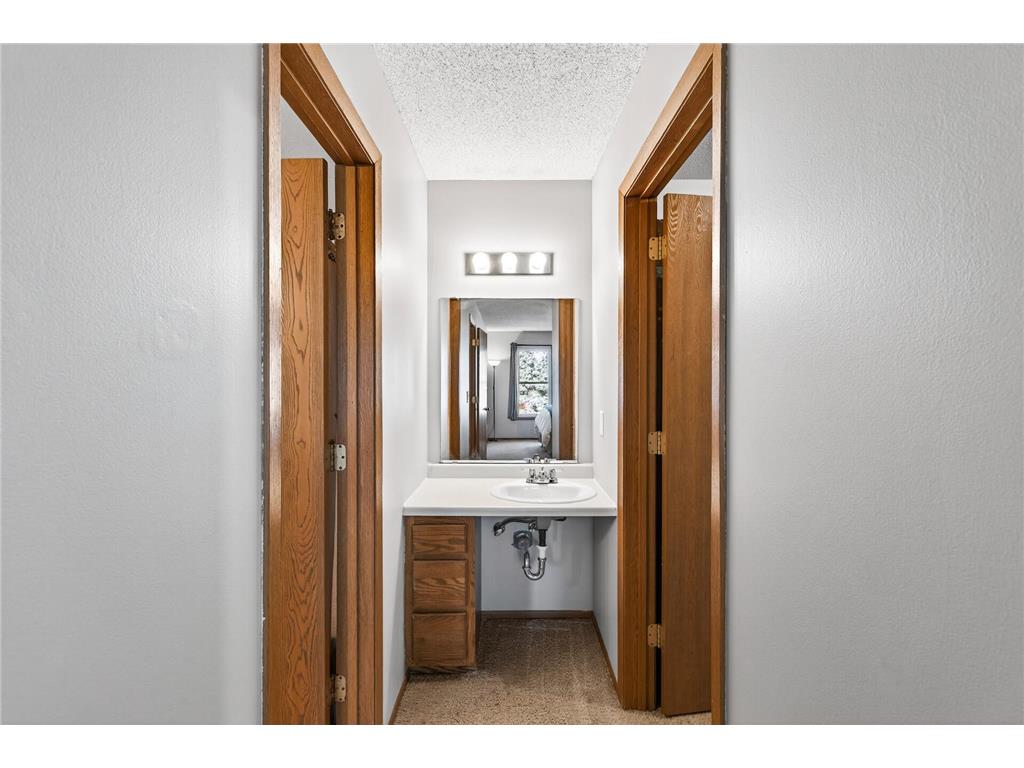 1046 E Travelers Trail #39 Burnsville MN 55337 7020510 image21