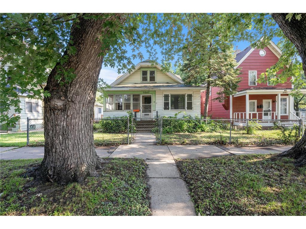 1047 Edmund Avenue, Saint Paul, MN, 55104 MLS 6416938 Edina Realty