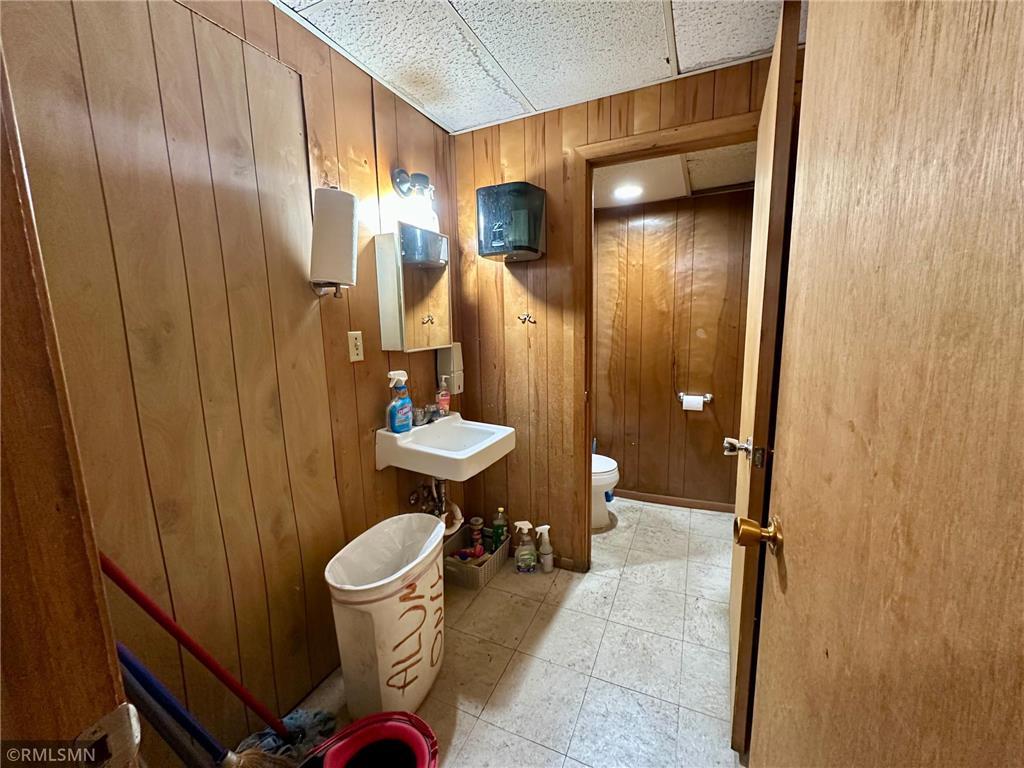 1047 Hudson Road Saint Paul MN 55106 7100284 image28