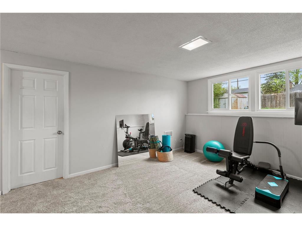1047 Lowell Drive Apple Valley MN 55124 7091112 image21