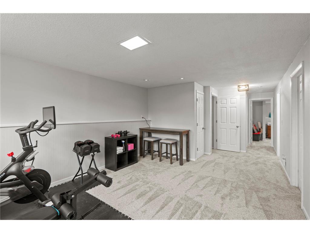1047 Lowell Drive Apple Valley MN 55124 7091112 image22