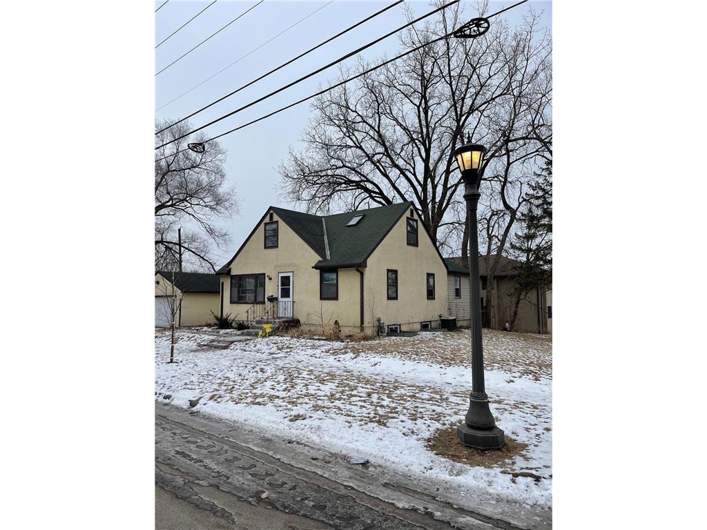 1047 Westminster Street Saint Paul MN 55130 6657930 image1