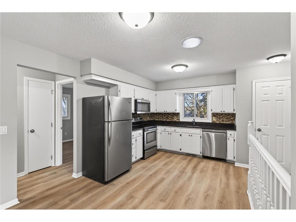10470 Colorado Circle Bloomington MN 55438 7039098 image1