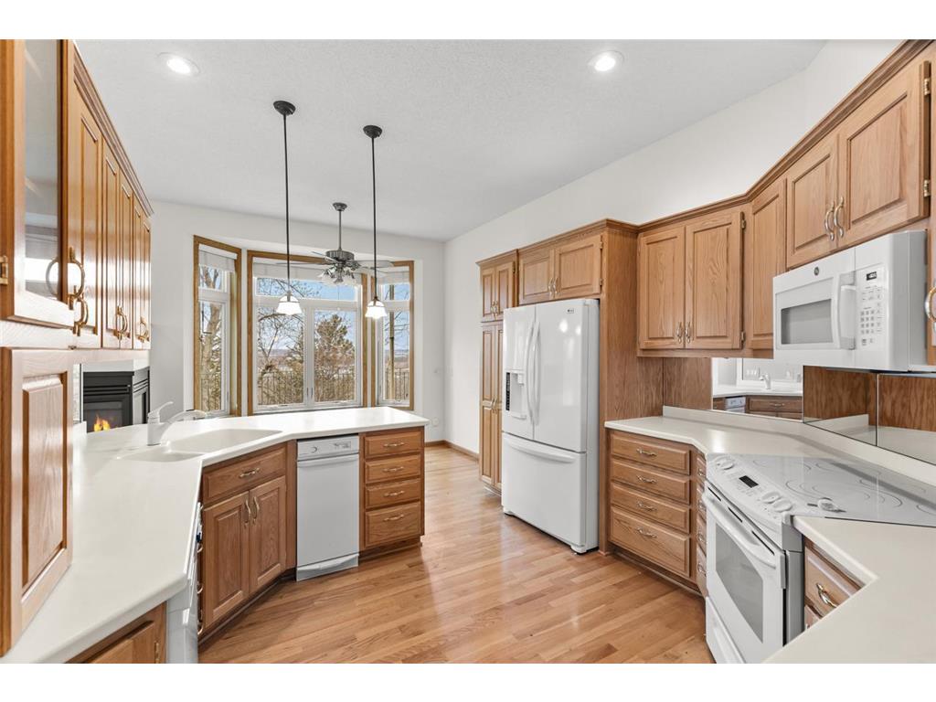 10471 Spyglass Drive Eden Prairie MN 55347 - Minnesota River 7051033 image17