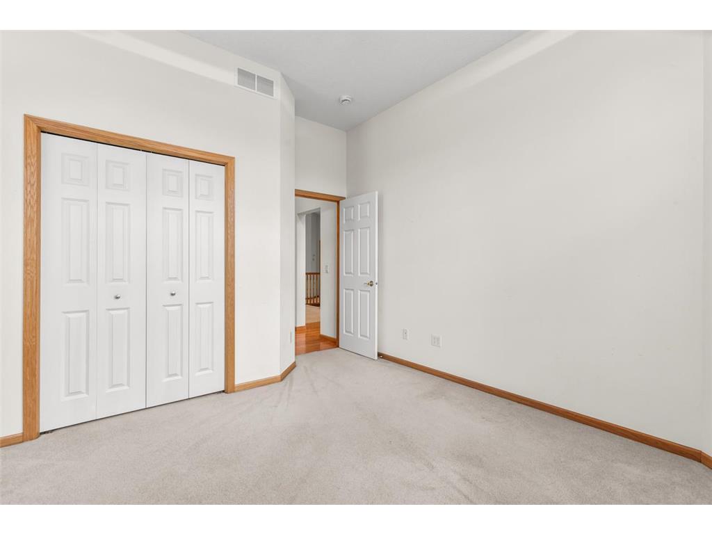 10471 Spyglass Drive Eden Prairie MN 55347 - Minnesota River 7051033 image25