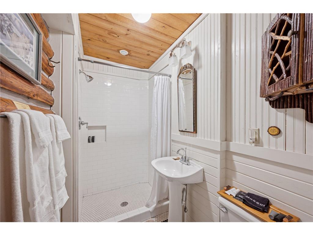 10472 / 71 W Murphy Boulevard Spider Lake Twp WI 54843 - Spider Lake 6766700 image39