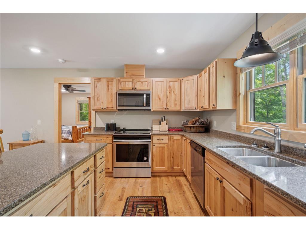 10472 / 71 W Murphy Boulevard Spider Lake Twp WI 54843 - Spider Lake 6766700 image63