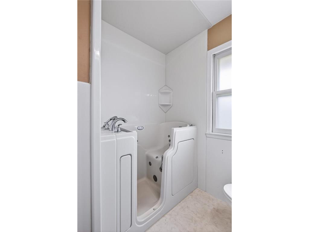 10475 6th Street NE Blaine MN 55434 7070301 image17